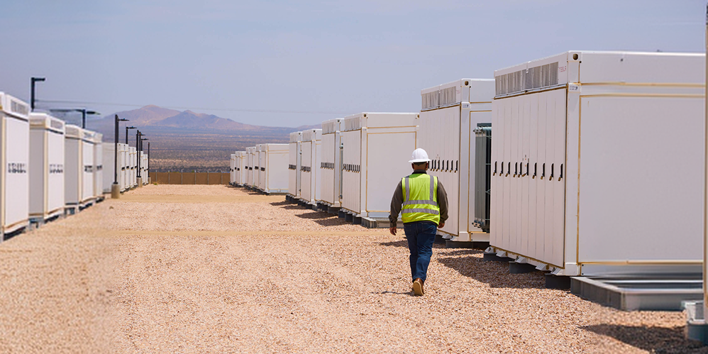 Data Center and Utility-Scale Battery Data Center and Utility-Scale Battery Facility